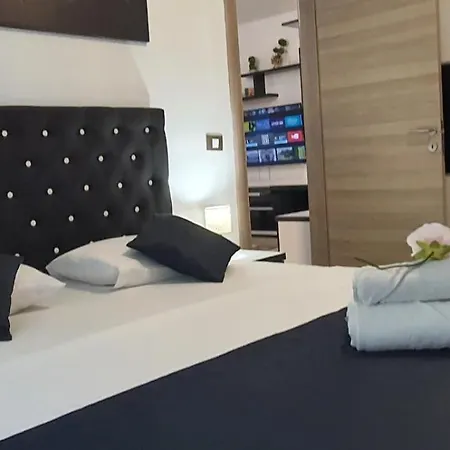 Holiday & Spa Family Premium 20m De Plaja Apartman Năvodari