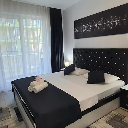 Holiday & Spa Family Premium 20m De Plaja Năvodari
