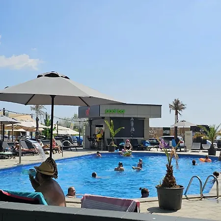 Apartman Holiday & Spa Family Premium 20m De Plaja